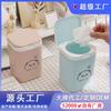 Australian Mart Cubo de Basura Mini de Plástico Estilo Japonés para Escritorio Cubo de Basura Elevable Cubo Sanitario Portabolígrafos para Coche Regalo