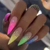 Set de 24 Piezas de Uñas Postizas Transfronterizas Europeas y Americanas, Colección de Uñas Postizas Puntiagudas Largas Estilo Chica Picante Dulce y Fresca a la Moda, Venta al por Mayor de Uñas Postizas con Combinación de Colores Macaron