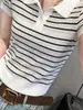 Top de punto de manga corta con cuello polo a rayas de alta gama y elegante para mujer, nuevo Top hueco adelgazante de verano 2026