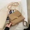 Bolso pequeño vintage de mujer estilo francés, nuevo modelo 2026, nicho versátil de alta calidad para otoño e invierno, bolso pequeño cuadrado de hombro y cruzado