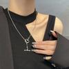 INS diseño nicho amor collar largo de mujer moderno elegante versátil simple cadena delgada broche OT suéter cadena