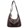 Yue Zi 2026 Otoño Temprano Nueva Bolso Cruzado de Hombro de Gran Capacidad Retro Bolso Tote de Moda Tendencia Bolso Sencillo de Axila