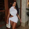 Vestido Bodycon de Estilo Europeo y Americano de Moda Urbana para Mujer, con Parcheado, Espalda Descubierta, Color Sólido, Tirantes y Diseño Asimétrico Fruncido