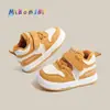 Zapatos Nuevos de Algodón para Bebé de Invierno, Zapatos para Niña Pequeña, Zapatos Deportivos Impermeables de Cuero y Terciopelo para Niños de 1 a 3 Años