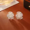 Pendientes Europeos y Americanos de Plata Calada Transfronterizos, Pendientes de Moda de Alta Gama con Diseño de Nicho, Pendientes de Flor Estéreo Atmosféricos