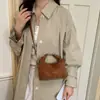 Bolso de Felpa Suede Mate Retro para Mujer Otoño 2026 Nuevo Versátil Bolso Cruzado Tipo Cubo Bolso Pequeño Exquisito de Mano