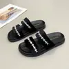 Sandálias Rasteirinhas de Tiras Cruzadas para Mulheres, Novo Estilo Verão 2026, Chinelos Slip-On para Férias na Praia, Pantufas Casuais para Combinar com Vestidos