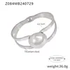 Pulsera de moda europea y americana pulsera de acero de titanio hueca de bola grande diseño de personalidad exagerada joyería al por mayor chapada en oro de 18k