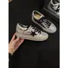 Colección Nueva de Verano 2026: Zapatillas de Plataforma con Estrellas Brillantes para Mujer, Zapatos Casuales Planos, Zapatos Planos de Moda Versátiles para el Uso Diario con Suela Suave