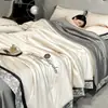 Colcha de Verano Nueva Lavable de Tencel, Juego de Cuatro Piezas de Colcha Lavable para Aire Acondicionado, Colcha Delgada de Verano de Seda de Hielo Individual/Doble