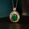 Colgante de calcedonia verde con el mismo estilo, transmisión en vivo en línea, collar de ágata con forma de huevo chapado en oro antiguo para mujer, joyería vintage de moda simple.