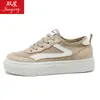 28155 Sapatos Femininos de Malha Respirável 2026 Primavera e Verão Sapatos Brancos de Solado Grosso Sapatos de Malha Versáteis Sapatos Casuais Estilo Hong Kong Tênis da Moda