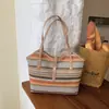 2026 Nuevo Bolso de Hombro Grande Tejido Arcoíris para Mujer Bolso de Paja Versátil para el Trabajo Bolso Tote de Moda para Salir Tendencia