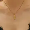 Colar de Design de Peixe Koi Dourado Exquisito de Luxo Leve de Alta Qualidade para Mulheres Versátil