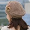 Gorro de lana con flores para mujer, boina de piel de conejo gruesa de terciopelo para exteriores, cálido, de punto, con protección para las orejas, moda de otoño e invierno