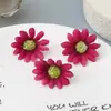 Novas flores de plástico de margarida pequena transfronteiriças para decoração, flores artificiais para adereços de casamento DIY, acessórios de decoração floral atacado