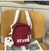 Versión Coreana Ins Nuevo Bolso Cruzado de Estilo Ropa de Trabajo de Alto Valor Letra Bolso Cruzado para Pareja Casual Simple Ligero Versátil