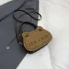 Bolso Retro Simple Diseño de Nicho Bolso de Hombro Cruzado Moda 2025 Otoño e Invierno Lindo Bolso de Mano Nuevo para Mujer