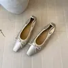 Zapatos de plataforma de terciopelo retro Chuyuji para aumentar la altura tipo rollo de huevo, nuevos para el otoño de 2026, bailarinas versátiles y elegantes