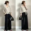 Conjunto de Duas Peças Verão 2026 Novo para Mulheres: Top Leve de Cor Sólida + Calça de Pierna Larga, Fluida, Estilo Old Money, de Algodão e Linho