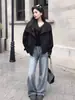 Gabardina Corta Otoño 2026 para Mujeres Petites, Cuello Alto, Doble Botonadura, Corte Holgado, Chaqueta de Trabajo, Top de Alta Gama