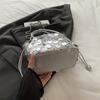 Bolsa Lantejoula da Moda para Mulheres Outono 2025 Nova Moda Bolsa de Mão Estilo Balde Versátil Bolsa Transversal de Corrente para Ombro