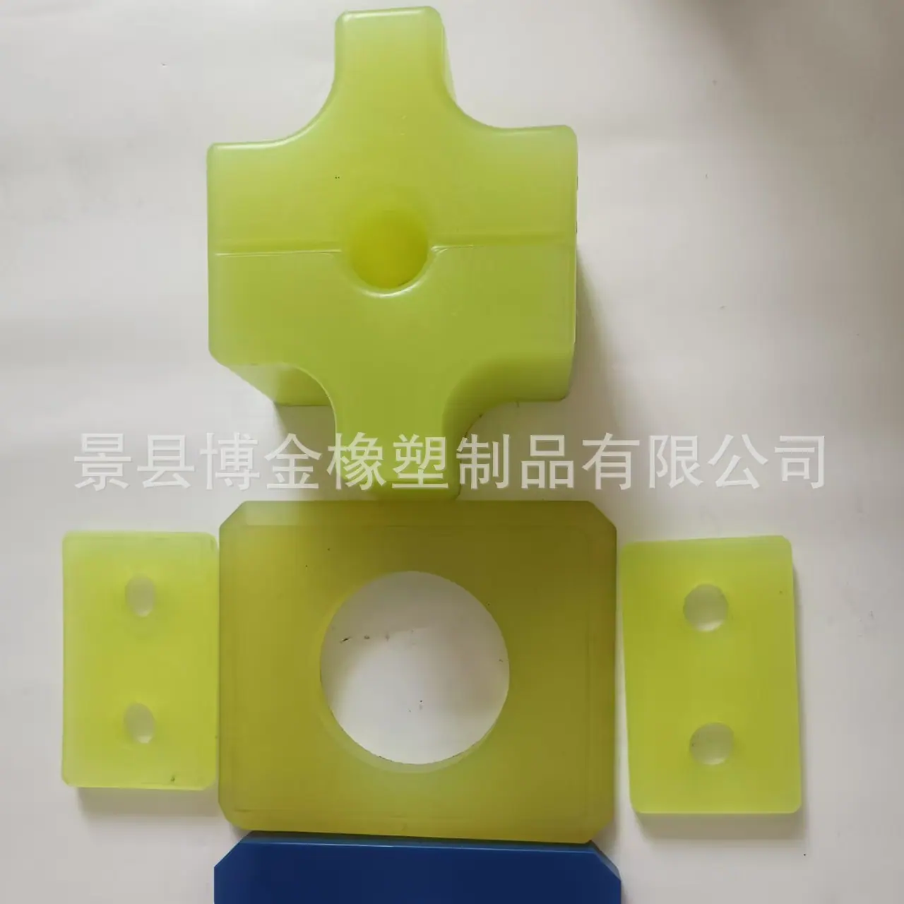 055d9a637968b6a4ac43919f15f02c