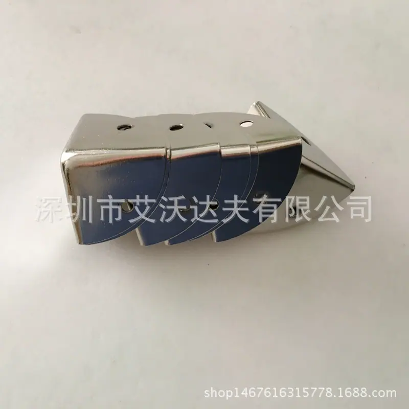silver box corner (3)