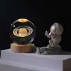 Bola de cristal luminosa 3D esculpida galáxia bola de vidro de sol de madeira base de controle remoto luz noturna enfeites de mesa criativos