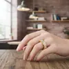 Anillo de Plata de Ley S925 de 3.5 mm con Moissanita, Modelo Nuevo de Venta Caliente Transfronterizo Europeo y Americano, con Diseño de Nicho, a la Moda, Lujo Ligero y Versátil