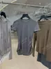 [Recomendación Principal] Yuran 26 Nuevo Estilo de Principios de Otoño Camisa Ligera de Manga Corta Plisada Lyocell de Lana con Tacto de Piel
