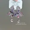 Brincos Europeus e Americanos Transfronteiriços Resistentes em Forma de Leque Gota d'Água com uma Vibração Cool e Estilosa, Alto Valor Estético, Versáteis, Temperamento Único e Brincos de Tarraxa Cheios de Diamantes