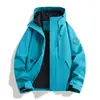 Chaqueta exterior a juego de marca para mujer, tres en uno, otoño e invierno, cortavientos para hombre, impermeable, conjunto desmontable de dos piezas para montañismo