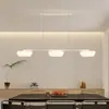 Estilo creme moderno lustre para sala de jantar três cabeças lustre longo para mesa de jantar lâmpada de barra de dedo alto de espectro total simples