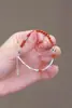 "Fio Vermelho Prata Quebrada" Novo Estilo Pulseira de Ágata Prata Vermelha Emendada com Contas de Prata Quebrada para Mulheres, Joias de Luxo Leve com Contas