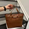 Elegante bolso tote vintage, bolso de hombro de gran capacidad para el trabajo, elegante bolso de mano de cuero suave, bolso de axila de lujo ligero para otoño e invierno