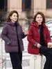 Chaqueta de Algodón con Felpa de Invierno para Madres de Mediana Edad y Mayores, Abrigo Cálido de Cuello Alto, Abrigo de Algodón Holgado y Elegante con Capucha para Abuelas