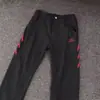 Jeans Masculino de Verão 2026 Tendência Estilo Hong Kong Carta Personalizada Hip-Hop Ins Moda High Street Tendência Cool Calça Longa