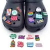 Amuletos de Clogs de Dibujos Animados Coloridos Frases en Inglés Letras Hebillas para Zapatos Accesorios para Zapatos DIY Goma Suave de PVC Transfronterizo