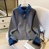 Camisa de mezclilla con cuello de punto falso de dos piezas para mujer, otoño e invierno 2026, nuevo estilo coreano, chic, de alta gama, cárdigan de punto