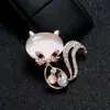 Broche de Liga de Strass Estilo Coreano para Mulheres, Alto Padrão, Luxo Leve, Corsage Rosa Delicado e Feminino, Joia com Pino Acessório Anti-Exposição