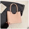 Bolsa Tote de Grande Capacidade Estilo Coreano Feminina Lançamento Moda Versátil Bolsa de Mão Bolsa de Ombro Única Simples de Nicho para Mulheres 2025 Primavera