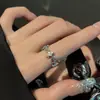 Anillo Abierto Minimalista de Luna Blanca con Cruz y Circonita Diseño de Nicho Ins Anillo para Dedo Índice Anillo de Personalidad