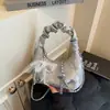 Bolsos de Alta Gama para Mujer en Otoño e Invierno 2025 Nuevo Diseño Retro de Nicho Bolso Cruzado de Cadena Bolso de Hombro Plegado Bolso Dumpling