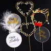 Amor Cadena de perlas Decoración de pastel Enchufe Luna de hierro Pareja En línea roja Creativo Tarjeta de pastel Inserto Bandera Decoración