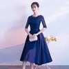 Ropa de Rendimiento Coral de Nuevo Estilo para Verano 2026 Nuevo Elegante Vestido de Anfitrión de Banquete Vestido Largo Retro de Encaje