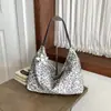 Bolso de axila versátil de lunares estilo coreano, bolso tote ligero y casual, gran capacidad, diseño simple, adecuado para el trabajo y los desplazamientos