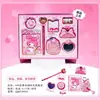 Sanrio Bloc de Notas 64K Set de Papelería de Cuero Peine Espejo Broche Bolígrafo Libreta Cinta Caja de Regalo Set