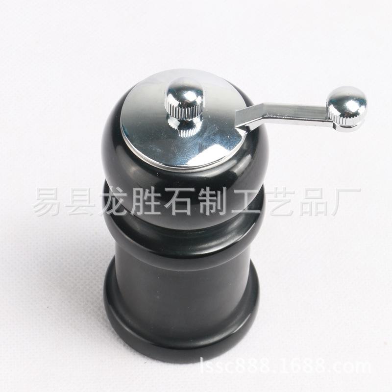 胡椒研磨器