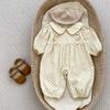 2025 Primavera y Otoño Infantil Lunares Pana Largo Trepador Casual Cuello Redondo Bebé Niña Ropa de Trepar Manga Larga Mameluco